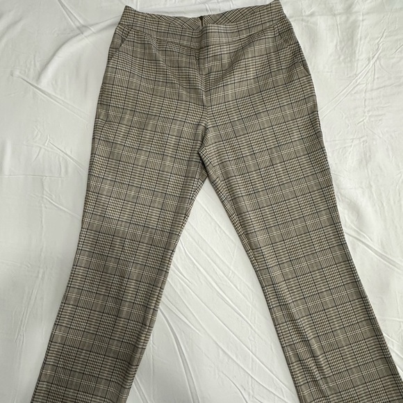 CAbi Pants - Plaid Straight-Leg Crop Pants